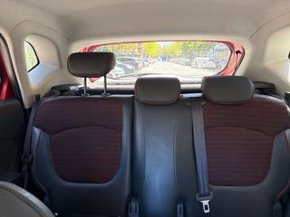 Renault Captur Rojo 2016  90 cv  Recién pintado !