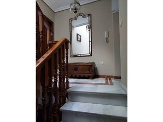 Casa en venta en Lucena