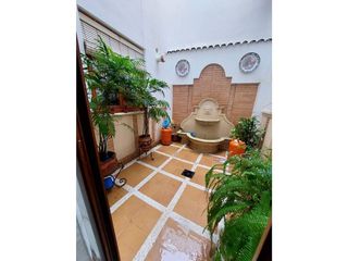 Casa en venta en Lucena