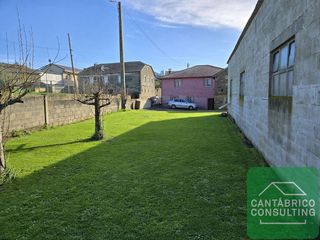 Chalet en venta en Navia