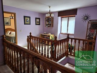 Chalet en venta en Navia