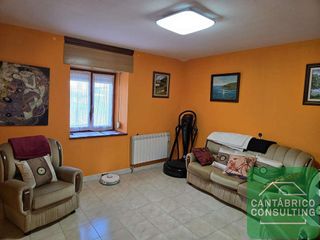 Chalet en venta en Navia