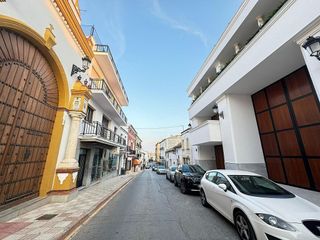 Casa adosada en venta en Campillos