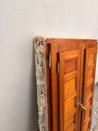 Ventanal de madera con cristal