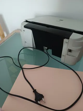 Impresora y escáner Canon MP140