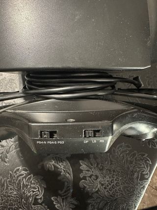 Volante HORI Racing Wheel PS4/PS3 + Pedales