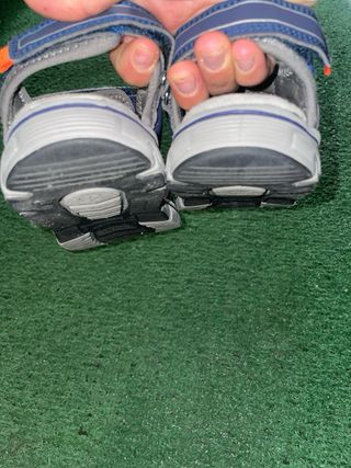 Sandalias Fila niño talla 35