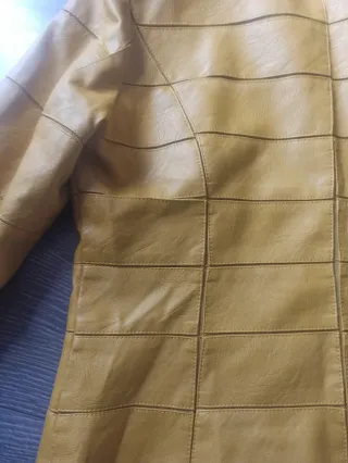 Giubbotto in pelle effetto trapuntato