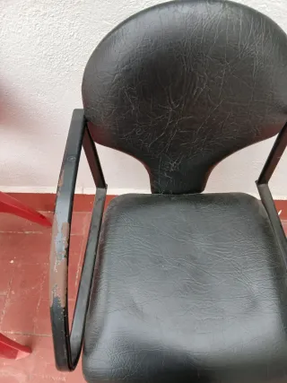 Silla de oficina negra