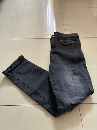 Lote 2 camisetas y 2 pantalones 10 años