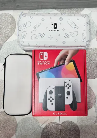Nintendo Switch OLED Blanca y Negra