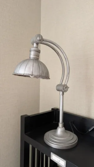 Lámpara de mesa retro