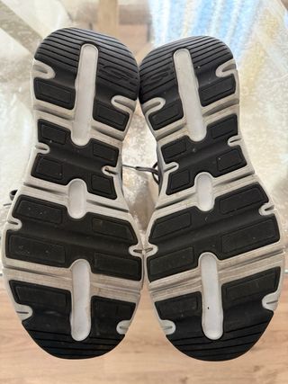Zapatillas Skechers Gris Talla 44