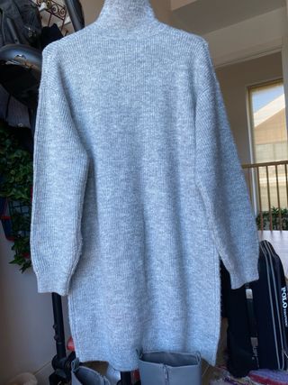 Vestido de punto gris