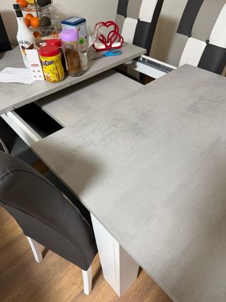 Conjunto de mesa comedor y sillas
