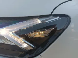 DACIA SANDERO. 22.000KM Y 7 AÑOS DE GARANTÍA.