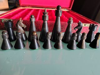 Antico scacchiere in corno