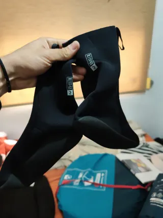 Traje de neopreno negro 4.3 mm