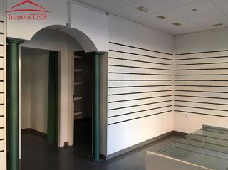 Local comercial en venta en Ensanche en Teruel