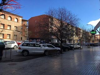 Local comercial en venta en Ensanche en Teruel