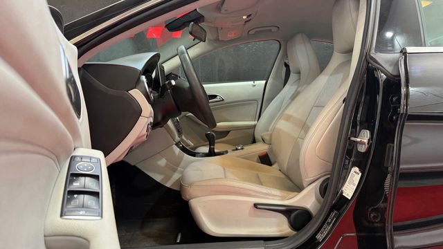 Mercedes-Benz Clase CLA 2016 “SOLO 156.000KM”