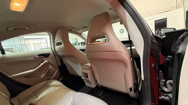 Mercedes-Benz Clase CLA 2016 “SOLO 156.000KM”
