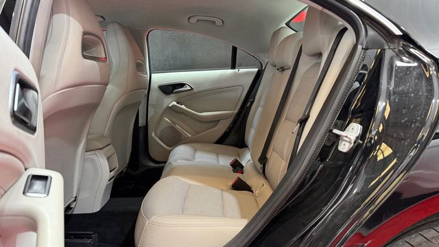 Mercedes-Benz Clase CLA 2016 “SOLO 156.000KM”