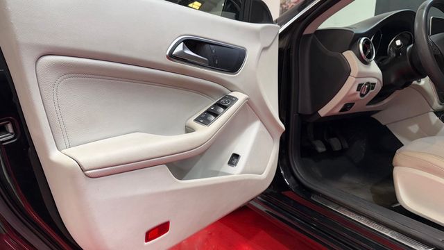 Mercedes-Benz Clase CLA 2016 “SOLO 156.000KM”