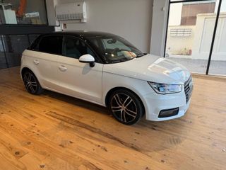 Audi A1 Sportback 1.6 TDI 116CV Attraction