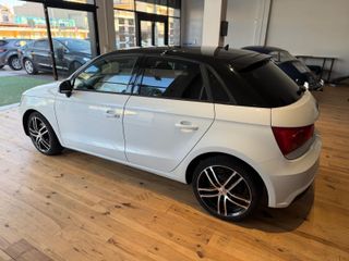 Audi A1 Sportback 1.6 TDI 116CV Attraction