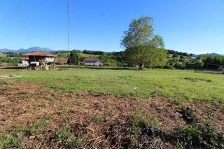 Terreno en venta en La Pola Siero en Siero