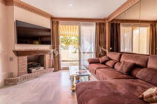 Ático en venta en Puerto Marina en Benalmádena