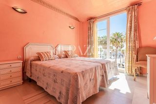 Ático en venta en Puerto Marina en Benalmádena