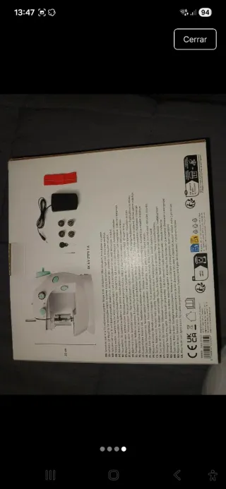 Máquina de coser blanca