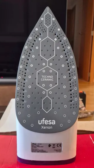 Plancha de Vapor Ufesa Xenon 3000W A estrenar