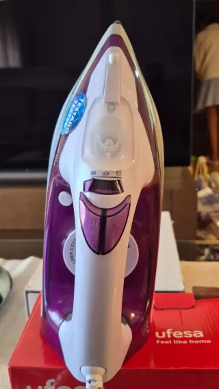 Plancha de Vapor Ufesa Xenon 3000W A estrenar