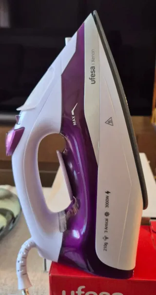 Plancha de Vapor Ufesa Xenon 3000W A estrenar