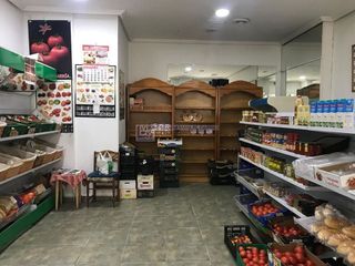 Local comercial en venta en Centro en Cáceres