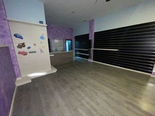 Local comercial en venta en El Llano en Gijón