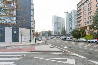 Local comercial en venta en Ermitagaña - Mendebaldea en Pamplona