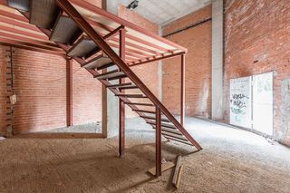 Local comercial en venta en Ermitagaña - Mendebaldea en Pamplona