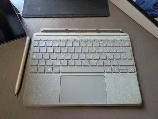 Microsoft Surface Go 3 con Teclado, Lápiz y Funda