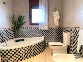 Chalet en venta en Deltebre