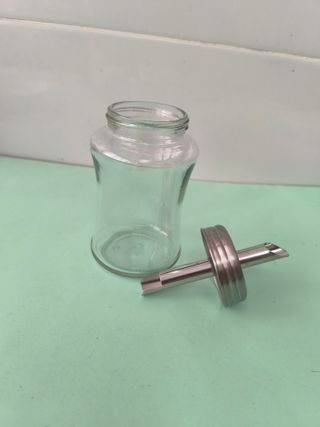 Azucarero dispensador vidrio y metal