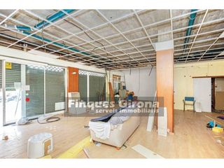Local comercial en venta en Santa Eugènia en Girona