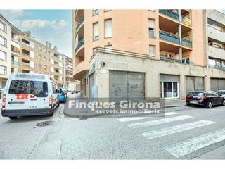 Local comercial en venta en Santa Eugènia en Girona