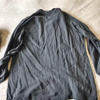 Polo Lacoste manga larga gris talla M