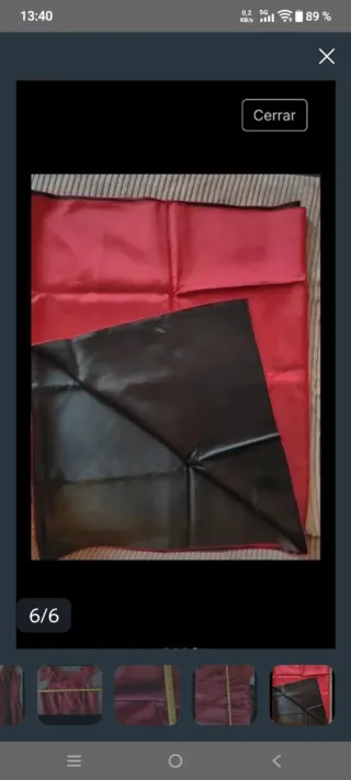 Vestido de gala rojo con volantes