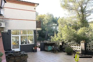 Chalet en venta en Torrelles de Llobregat