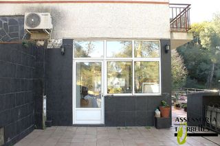 Chalet en venta en Torrelles de Llobregat